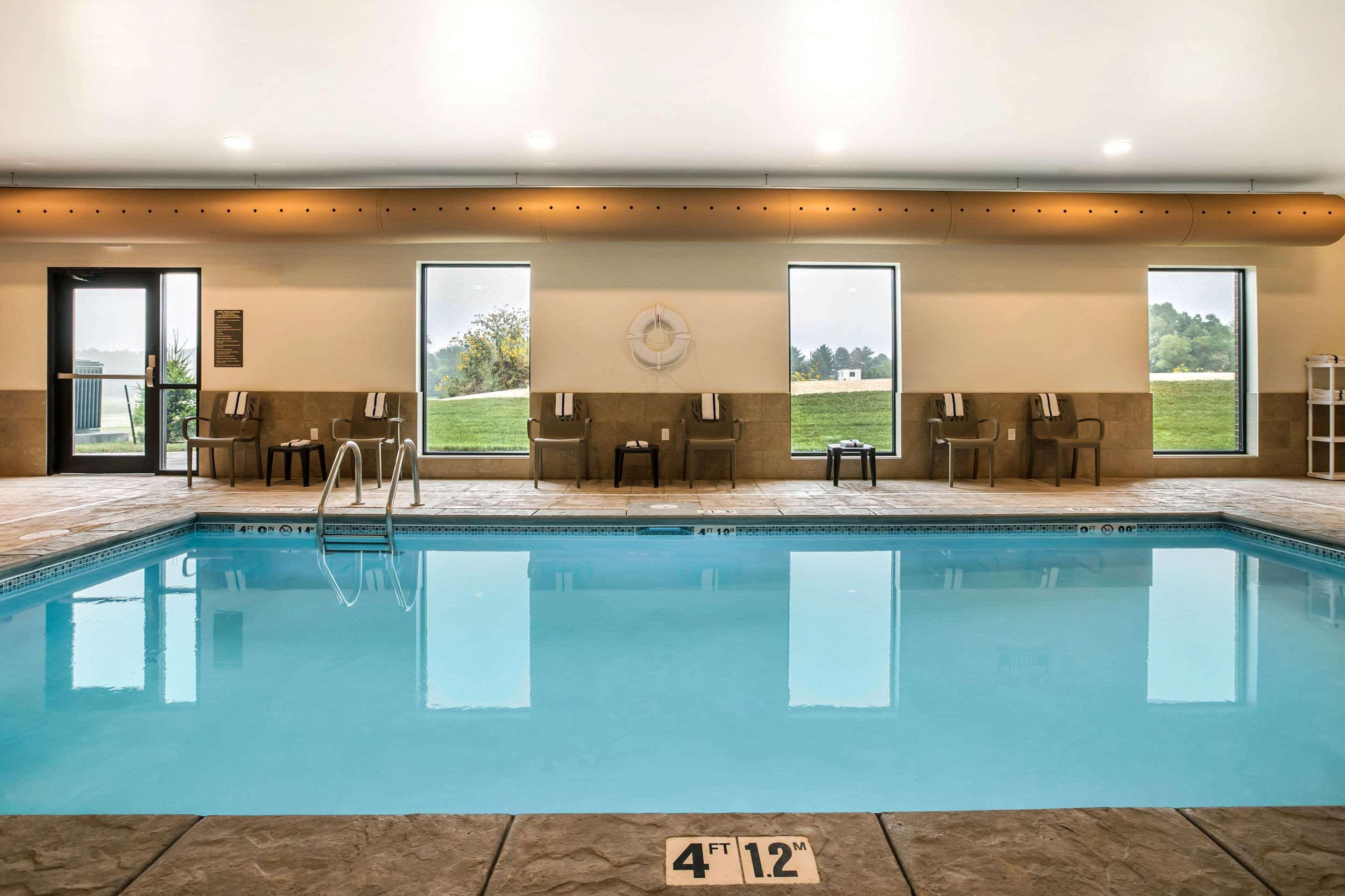 Comfort Inn & Suites Ames Near Isu Campus Dış mekan fotoğraf